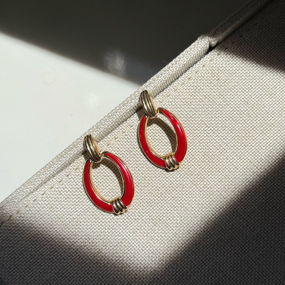 1980s red and gold earrings - Picture 1 of 3